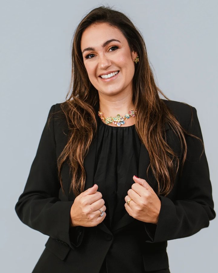 Dra. Karen Vargas Lutfi Rebechi, dermatologista da Clínica Kauai
